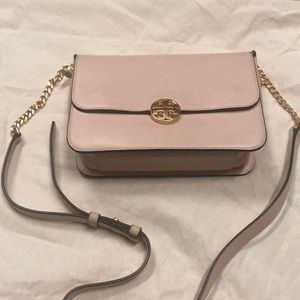 Chelsea Crossbody bag